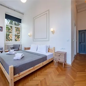 cezayir-rooms.istanbul-turkeyhotels.com/